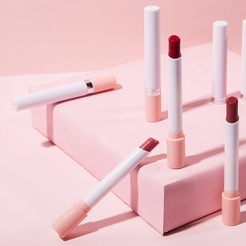 Matte Mist Lipstick - Long-lasting, Moisturizing Lip Color